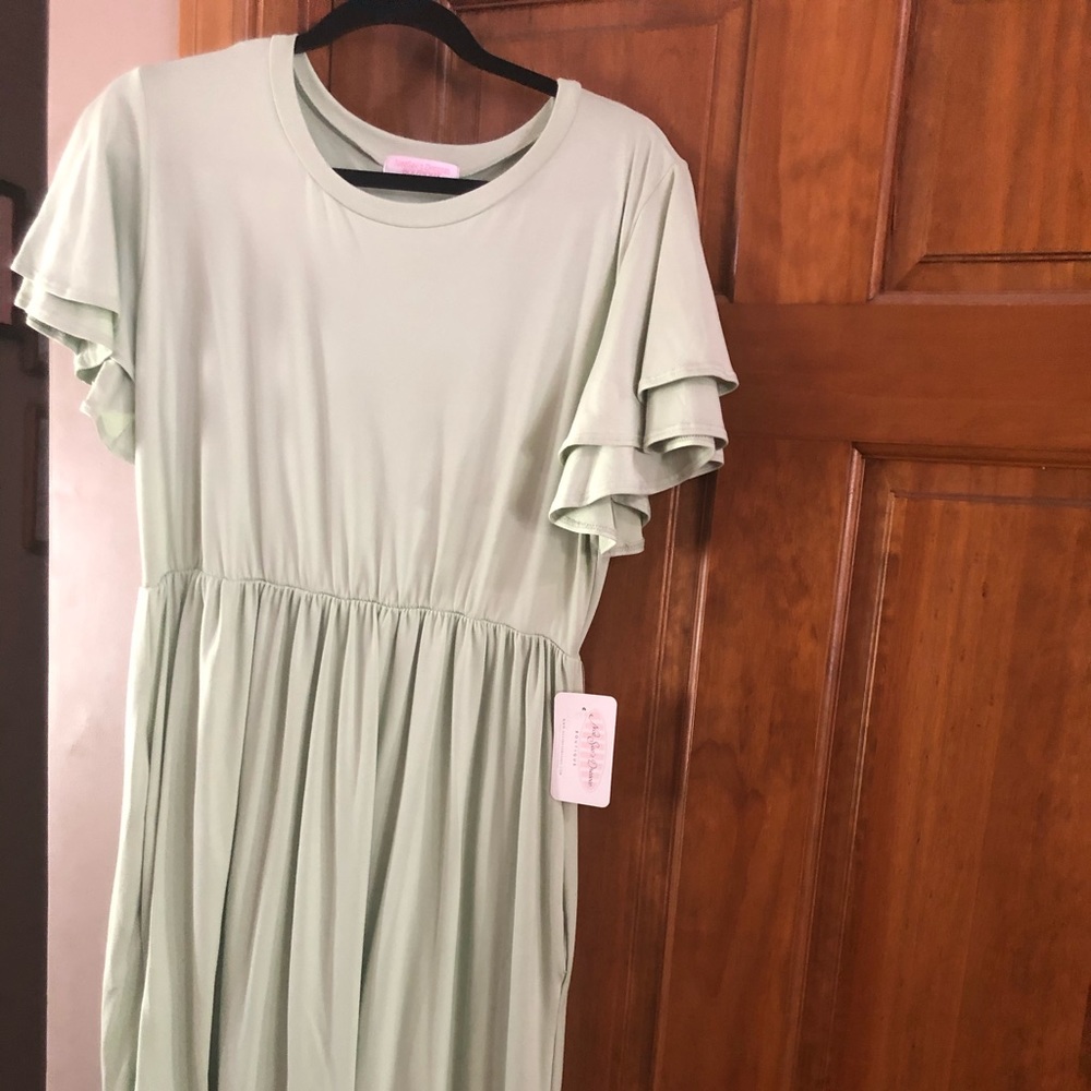 NeeSee’s Dress